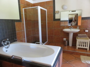 Meerhof Lodge in Hartbeespoort Dam