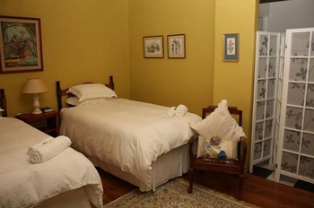 Residensie Guest House in Stilfontein