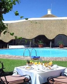 Protea Hotel by Marriott Oudtshoorn Riempie Estate in Oudtshoorn